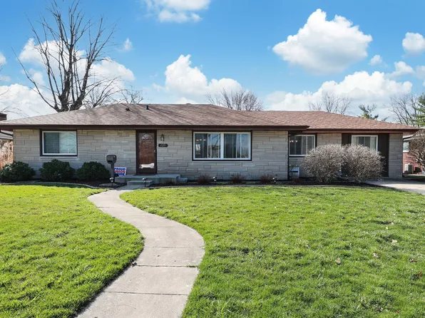 125 W 2nd St, Coal City, IL 60416