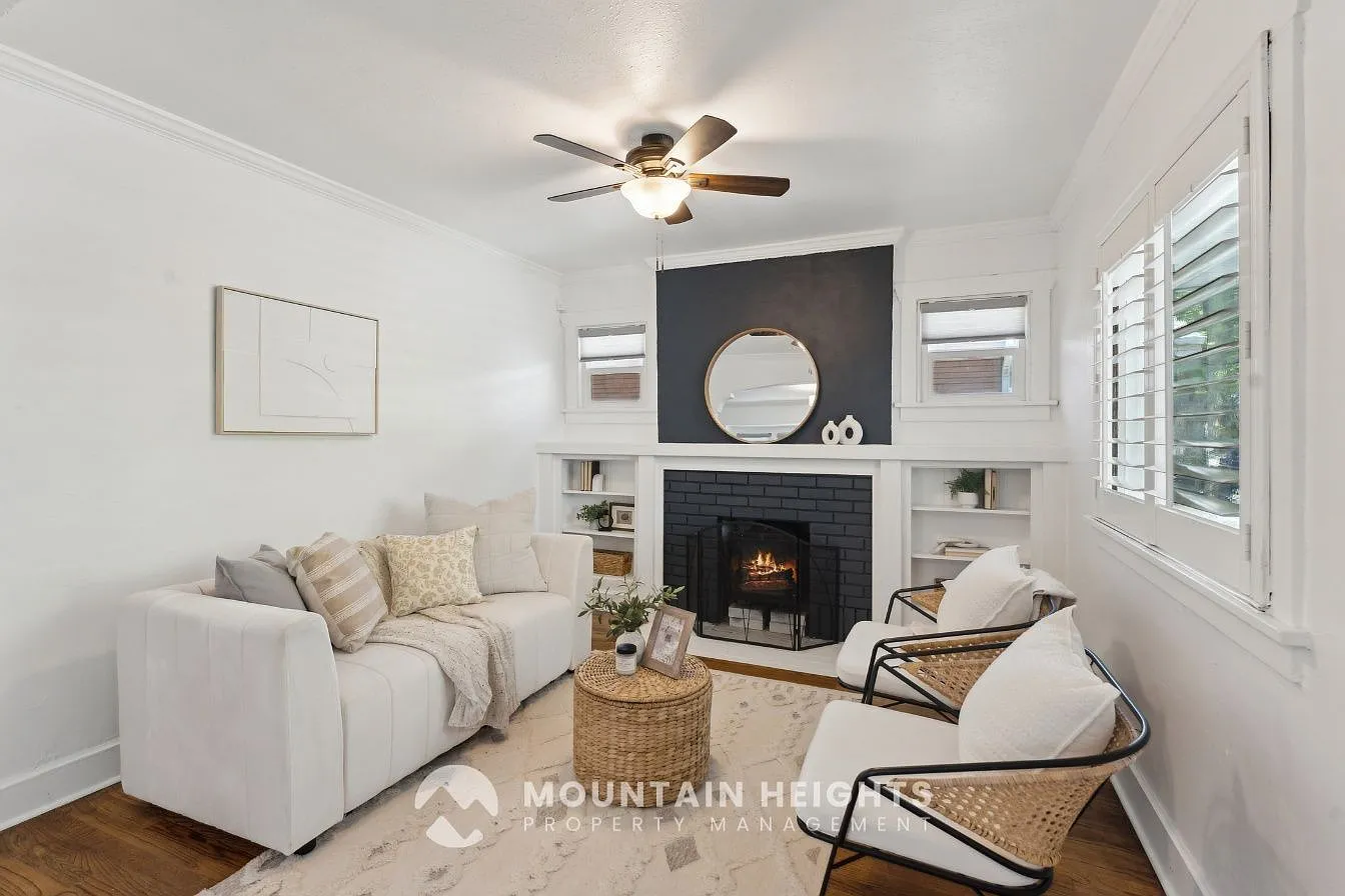 2 bed, 1.0 bath, 1152 sqft, $2,350 — Photo 4