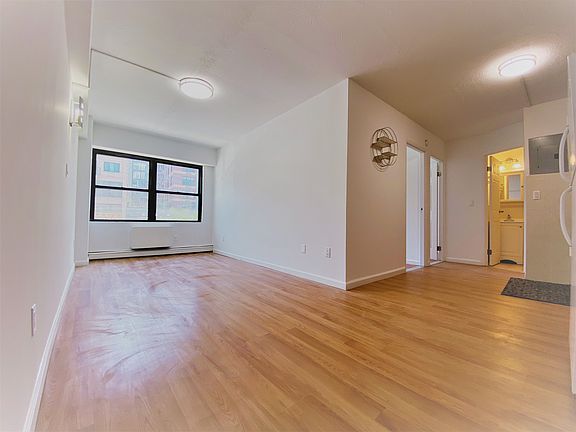 2nd image of 200 Bowery APT 2C