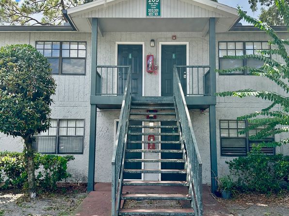 203 Pine Tulip Ct #1