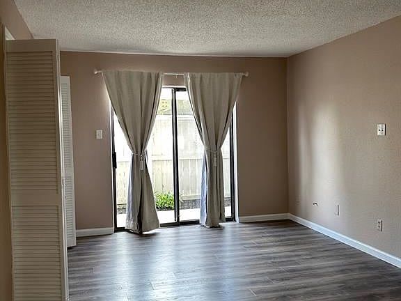 4th image of 2750 Holly Hall St APT 1006