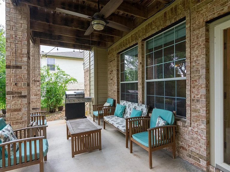 11004 Quarry Oaks Trl — Photo 28