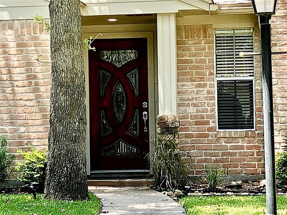 3rd image of 20315 Landshire Dr