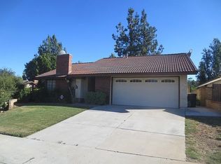 1 Cottontail Dr, Pomona, CA 91766