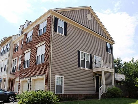 2nd image of 8125 Dove Cottage Ct