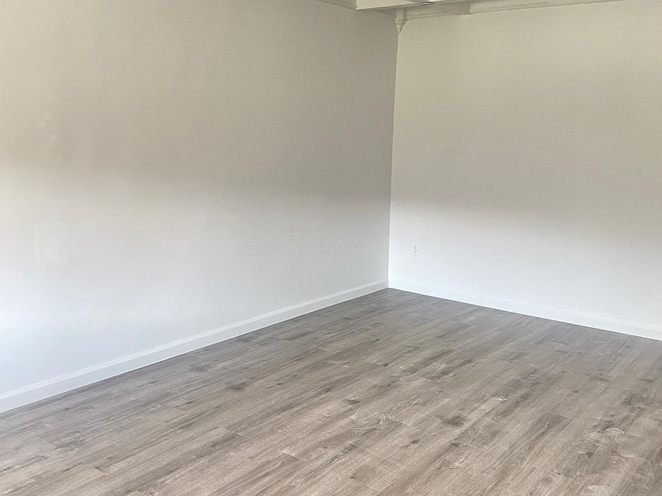 1st image of 862 Revere Ave Floor 2