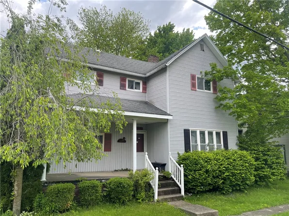 3728 W Main St, Hillsville, PA 16132