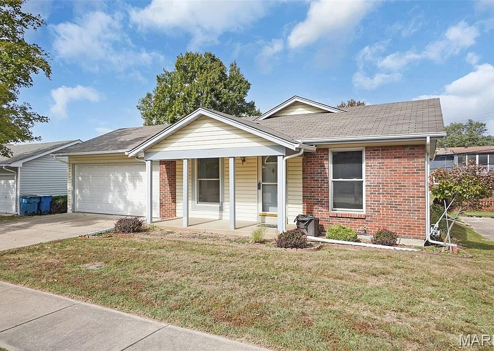 1st image of 11833 McKelvey Gardens Dr