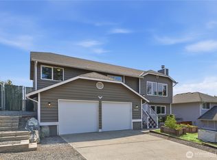 1228 223rd Street SW, Bothell, WA 98021