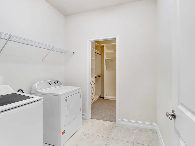 16325 Hyde Manor Dr — Photo 31