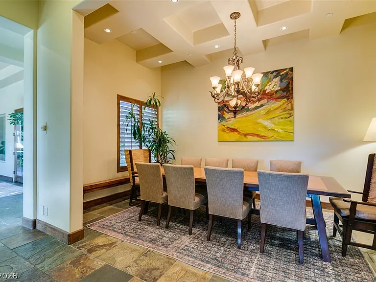549 Regents Gate Dr — Photo 12