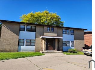 5155 N 28th St #4, Milwaukee, WI 53209