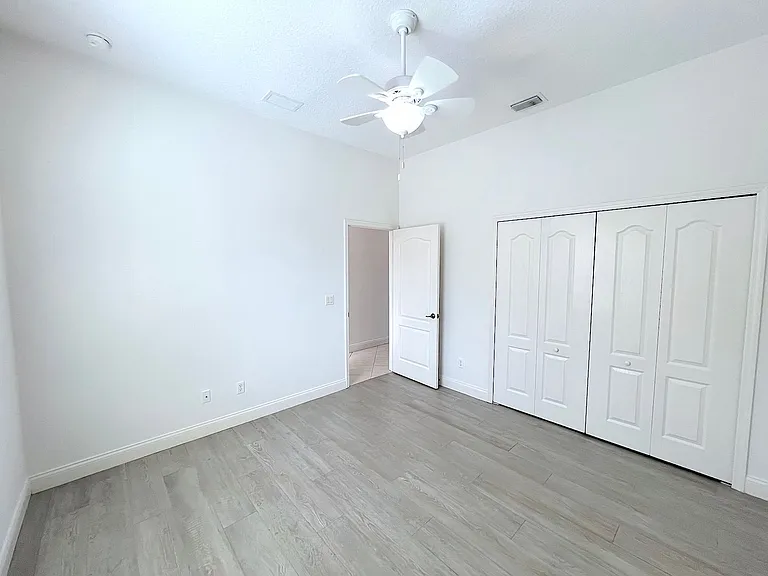 27 Empress Ln — Photo 26