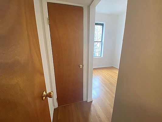 5th image of 126 Saint Marks Pl APT 9