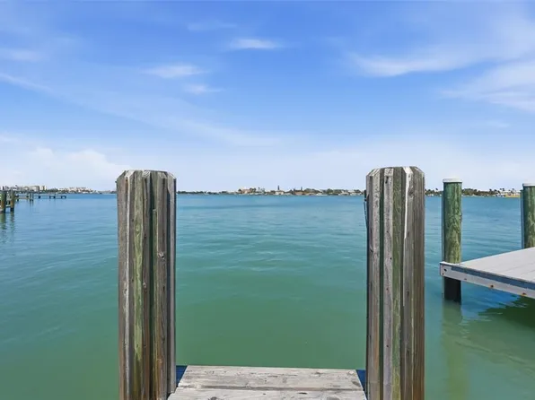 711 64th Ave, Saint Pete Beach, FL 33706