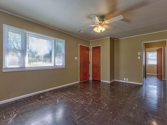 5th image of 3804 Stratford Rd