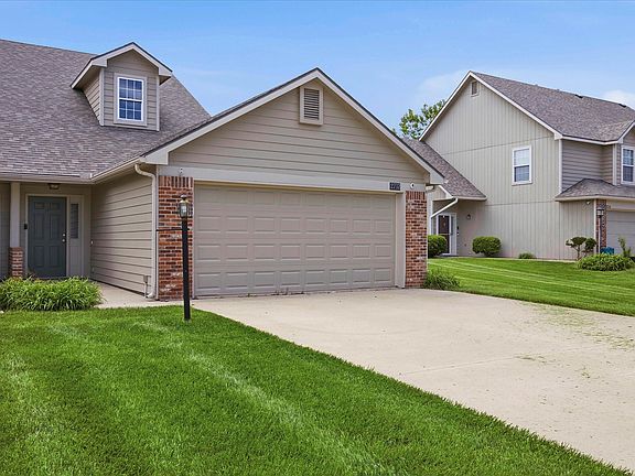 2nd image of 2732 Coralberry Ct