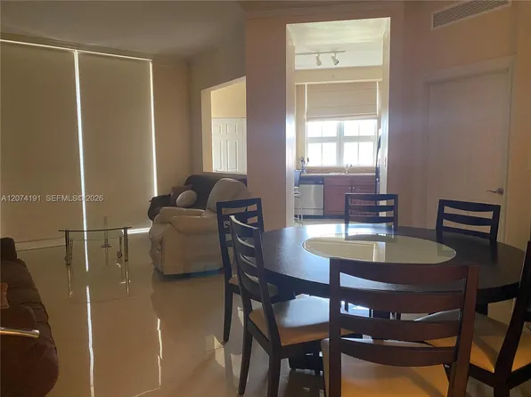 3001 NE 185th St APT 417, Aventura, FL 33180