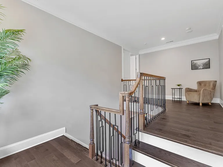 7304 Hasentree Club Dr — Photo 31