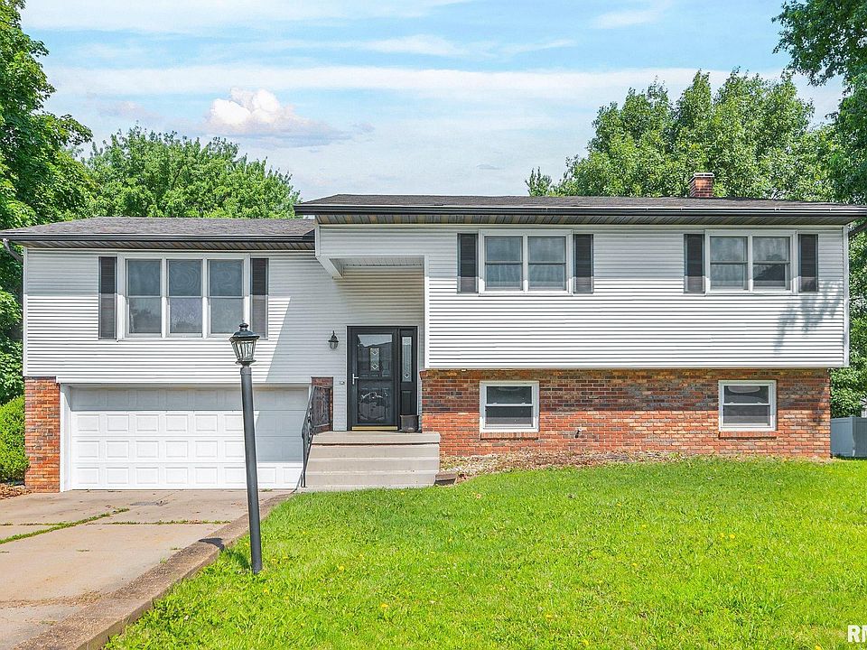 1st image of 318 Arbor Vitae Dr