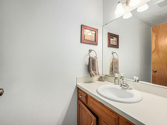 5th image of 1366 Bent Tree Ct #82