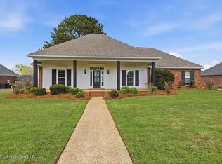 209 Park Ridge Dr, Brandon, MS 39042