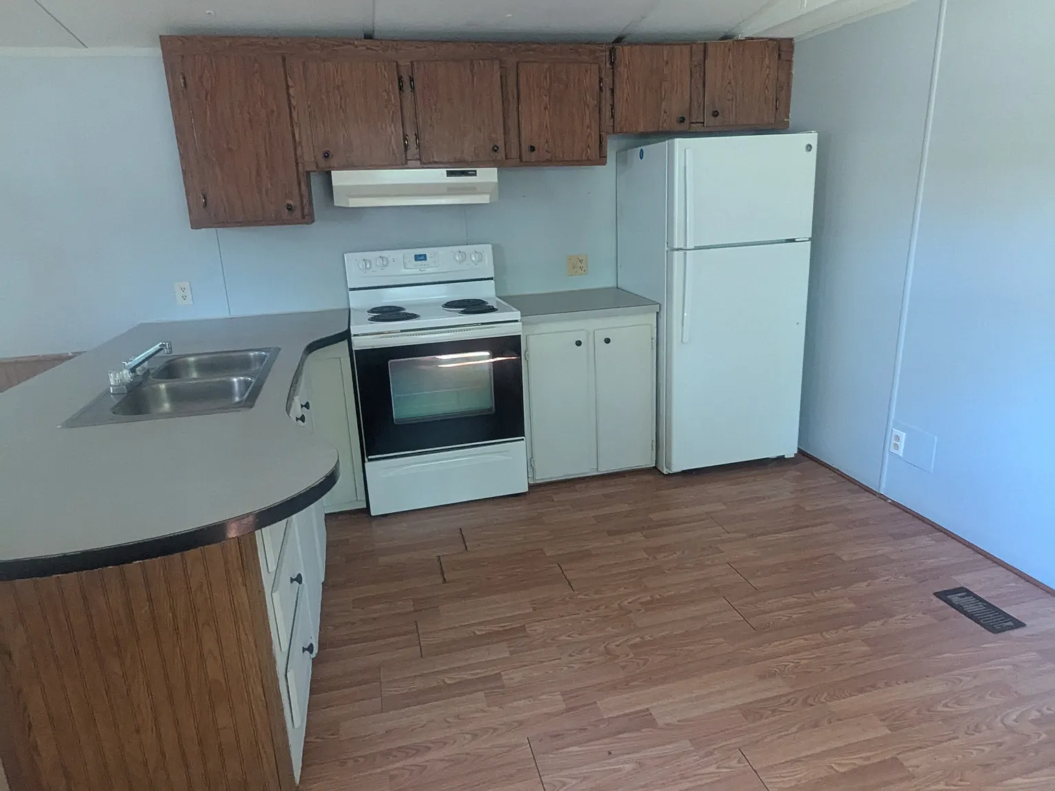 220 Pamela's Place - 1 — Photo 4