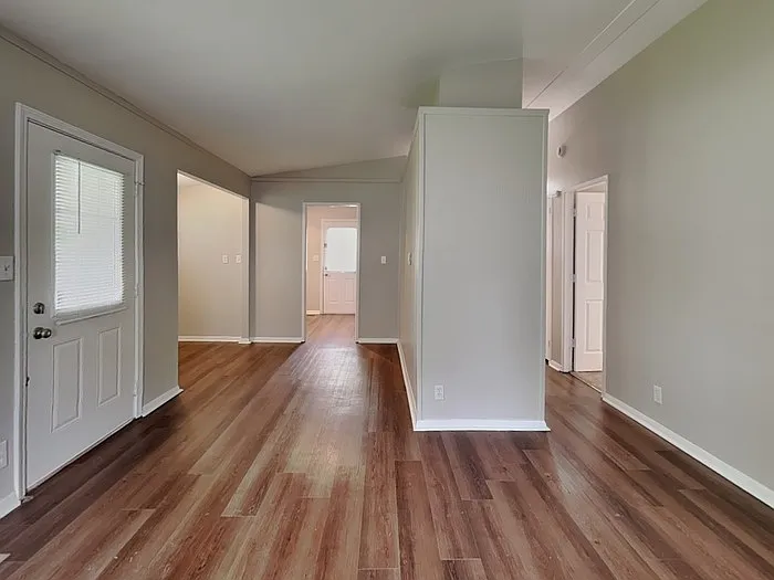120 Brookside Dr — Photo 5
