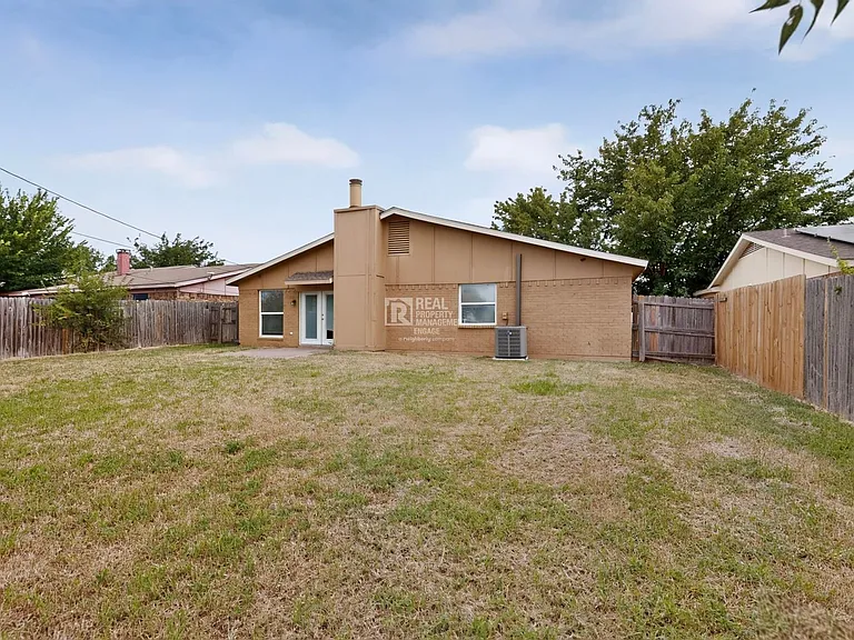 5620 Norris St — Photo 35