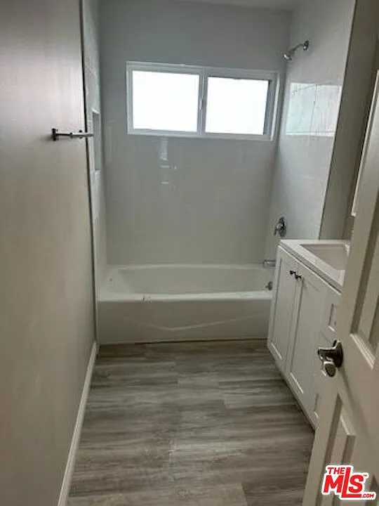 2 bed, 1200 sqft, $2,950 — Photo 3
