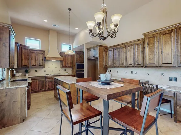 7804 Florence Ave NE, Albuquerque, NM 87122