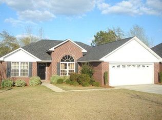 1825 Canberra Dr, Sumter, SC 29153