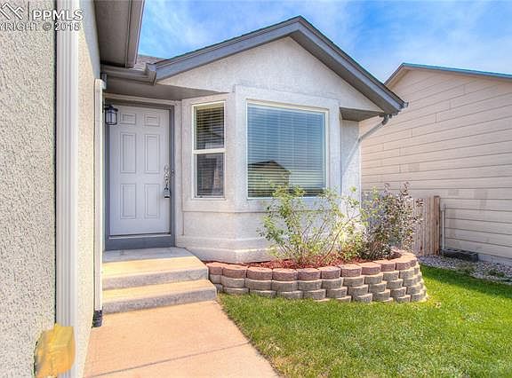 3rd image of 8940 Christy Ct