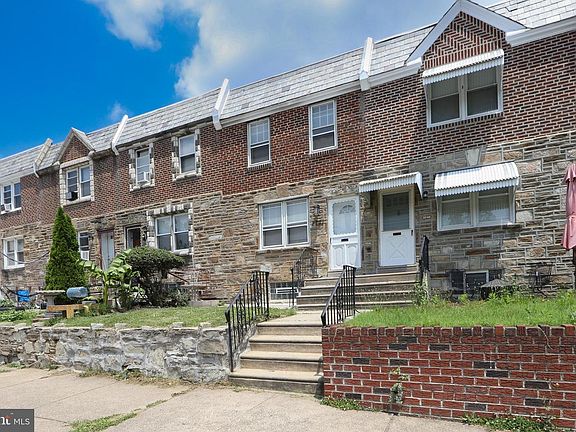 2nd image of 2741 Lardner St