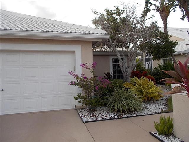 1st image of 6215 Greenspointe Dr