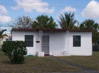 2031 NW 166th St, Miami Gardens, FL 33054