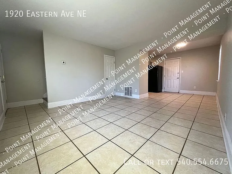 1920 Eastern Ave NE — Photo 5