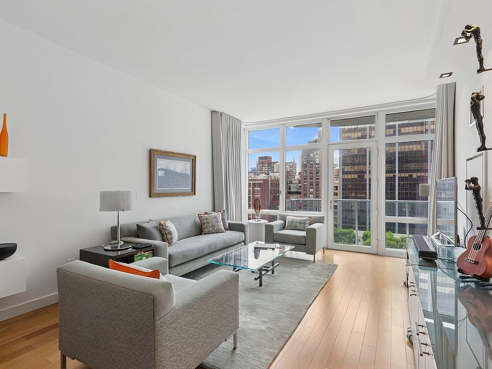 1st image of 555 W 59th St APT 14E