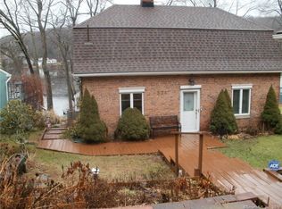 236 Lake Plymouth Blvd, Plymouth, CT 06782