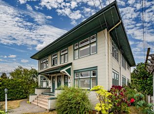 3215 1/2 NW 65th St, Seattle, WA 98117