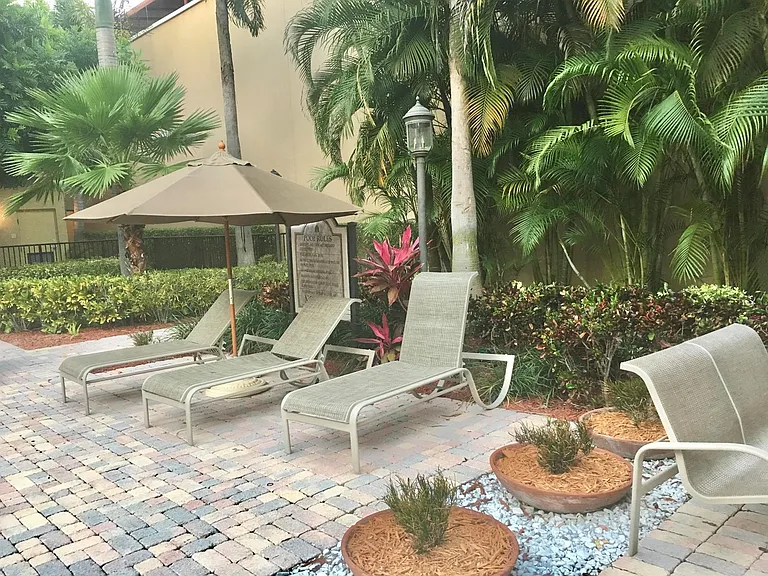 720 S Sapodilla Ave #312 — Photo 25