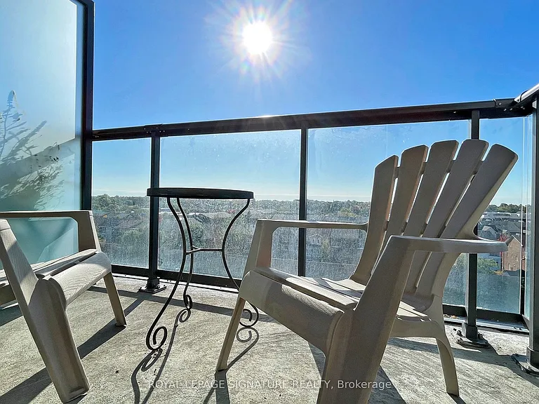 8 Trent Ave #821 — Photo 16