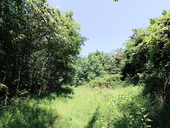 2nd image of 0 E Darlington Rd