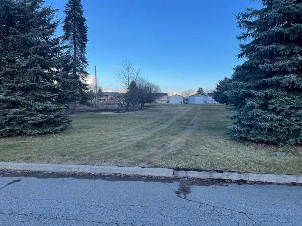 N Canal St, Newman Lake, WA 99025