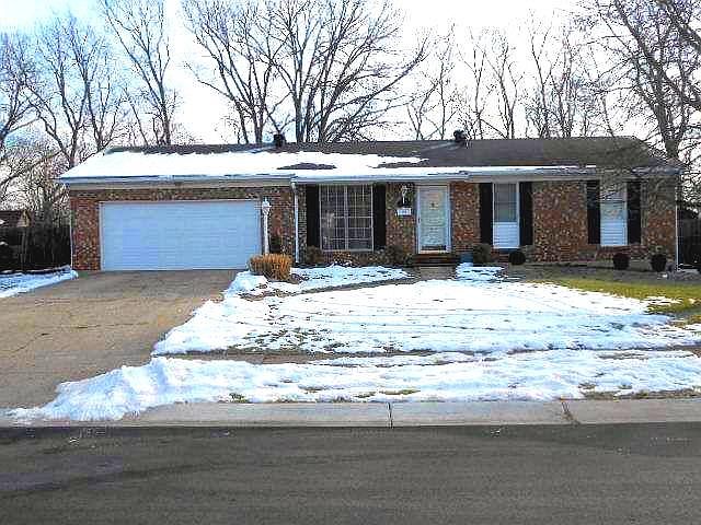 1st image of 4704 Bradley Dr