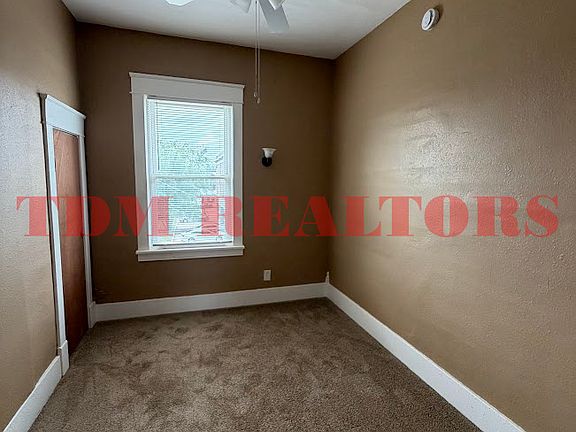 5th image of 419 Clinton St #419