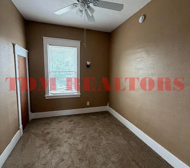 419 Clinton St #419 — Photo 5