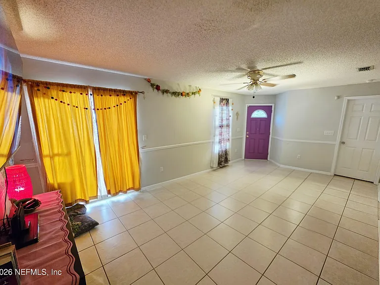 5671 Ellis Trace Dr — Photo 6