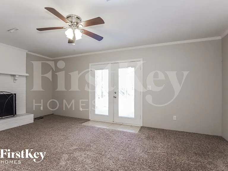 13507 Idlefield Ln — Photo 3