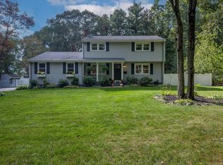 92 Dodge Hill Rd, Sutton, MA 01590